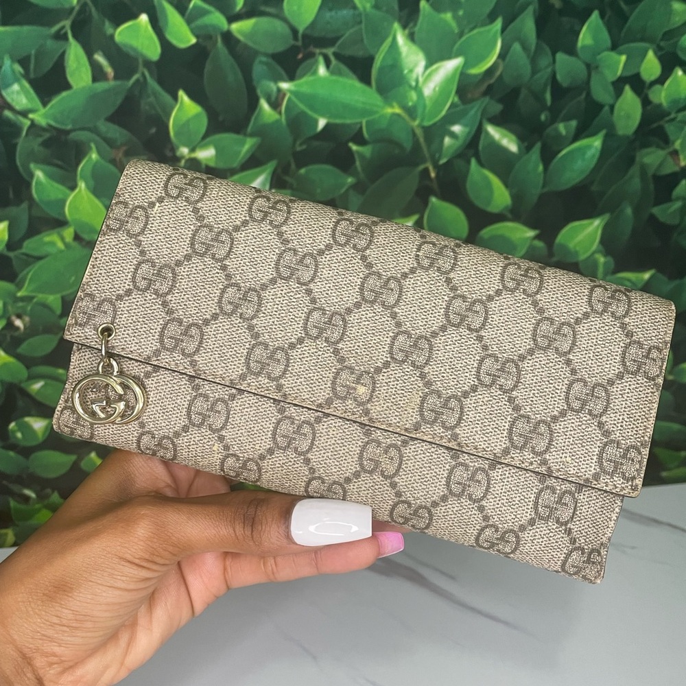 GUCCI WALLET 100% AUTHENTIC GUCCI GG MONOGRAM CANVAS WALLET